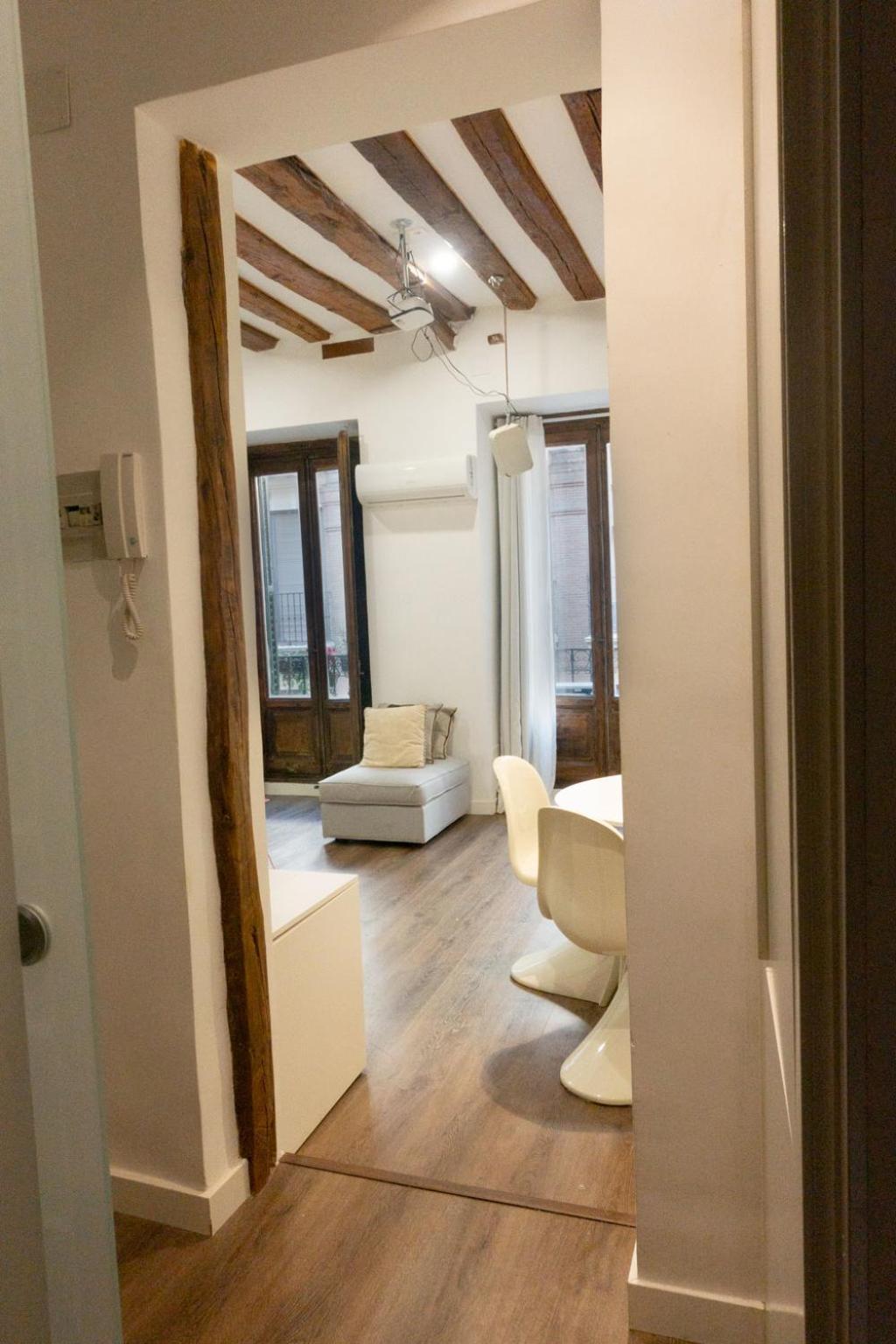 Hortaleza 4, Preciso Estudio En Chueca Junto A La Gran Via De Мадрид Екстер'єр фото